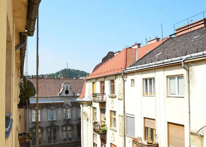 Appartement Lonyay Gellert View 2br Budapest
