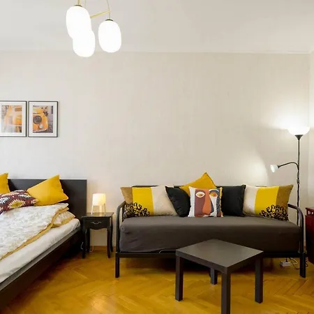 Lónyay Gellert View 2br Budapest